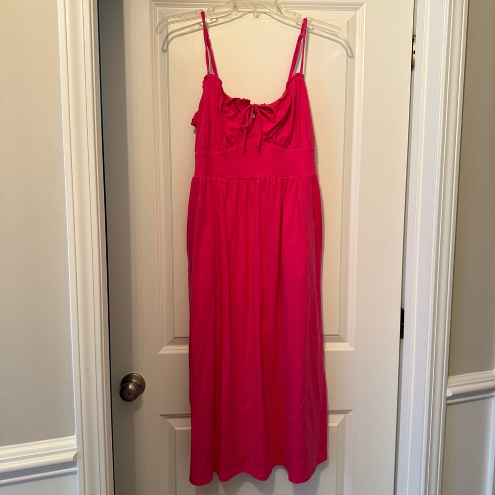 Old Navy Vibrant Pink dress with pockets